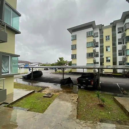 The Vista Apartment @ Demak Laut Kuching Exterior photo