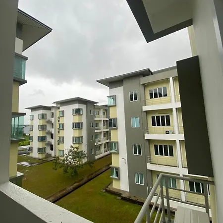 The Vista Apartment @ Demak Laut Kuching Exterior photo