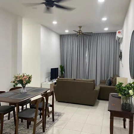 The Vista Apartment @ Demak Laut Kuching Exterior photo
