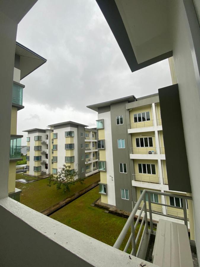 Apartment The Vista @ Demak Laut